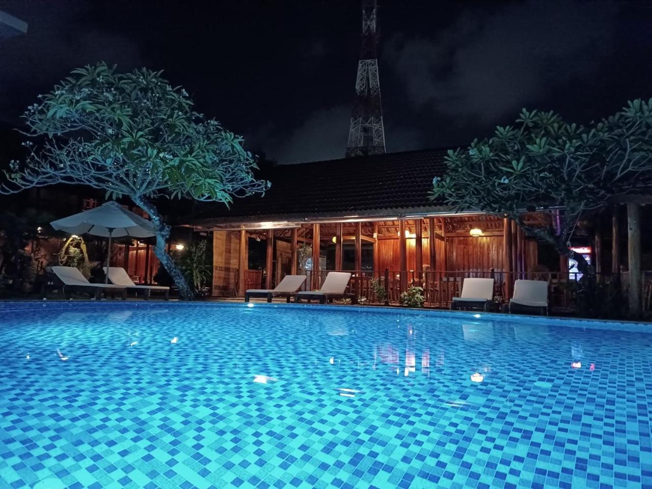 Suncosy Central Hotel Phu Quoc Buitenkant foto