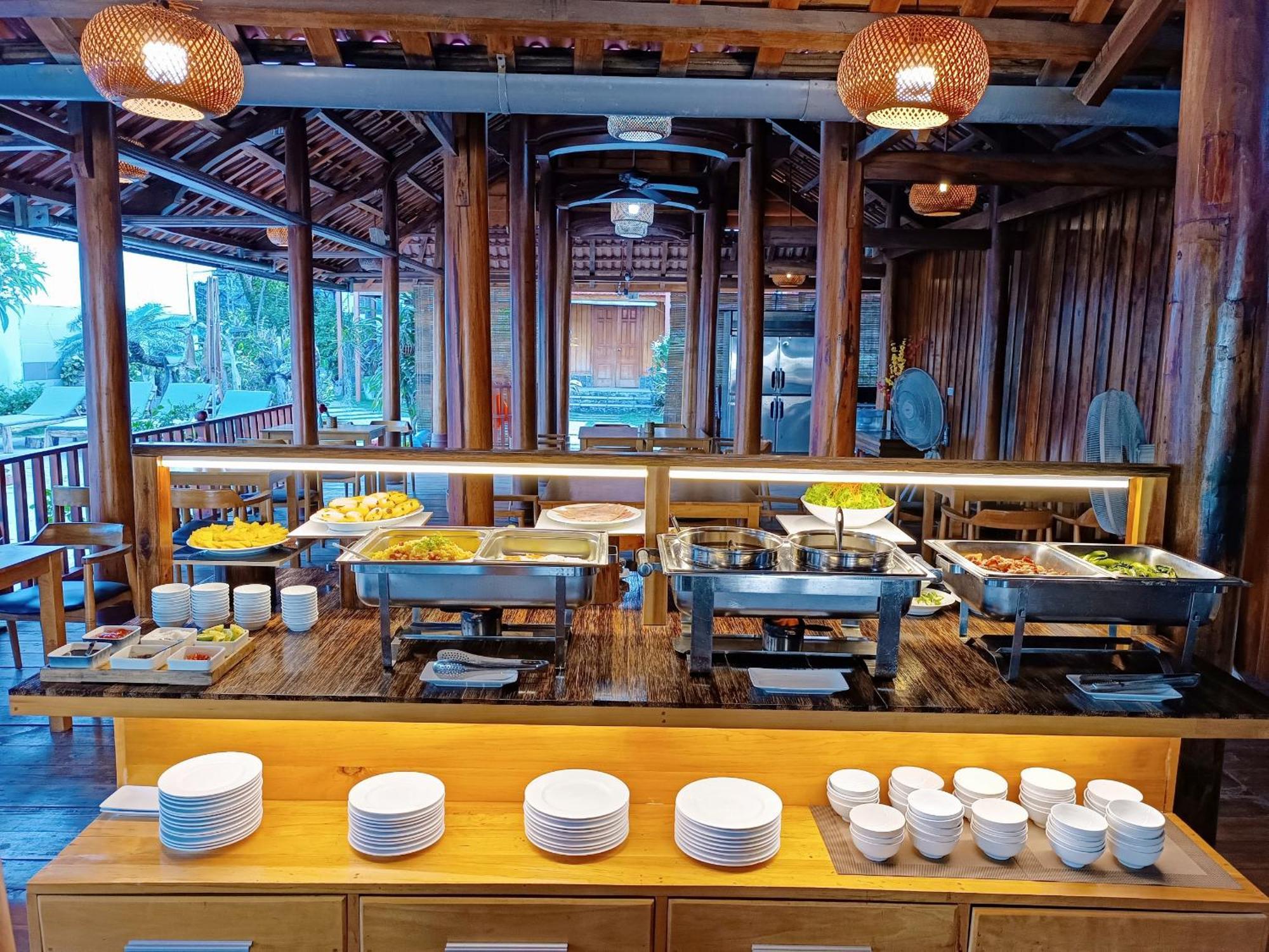 Suncosy Central Hotel Phu Quoc Buitenkant foto