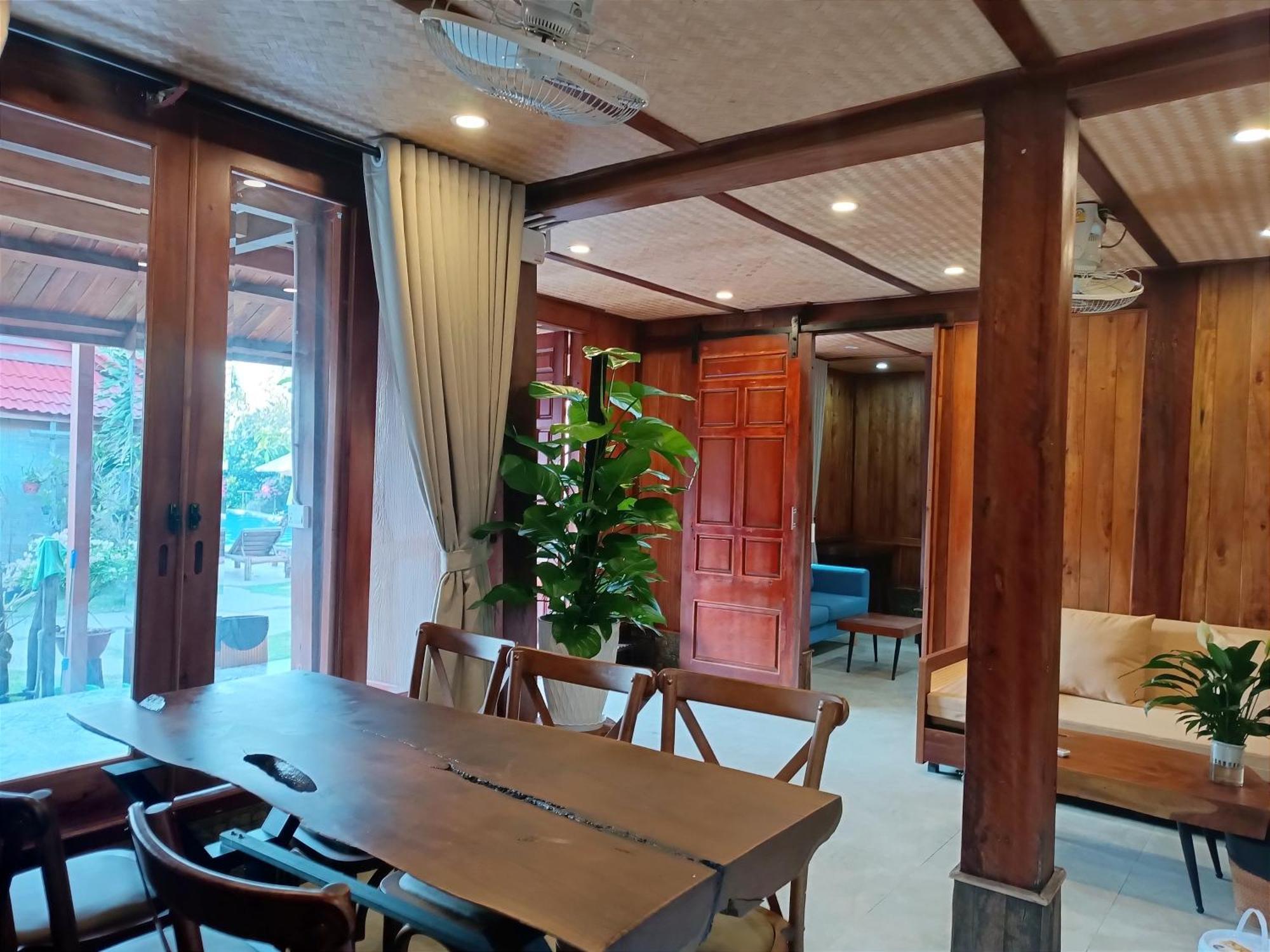 Suncosy Central Hotel Phu Quoc Buitenkant foto